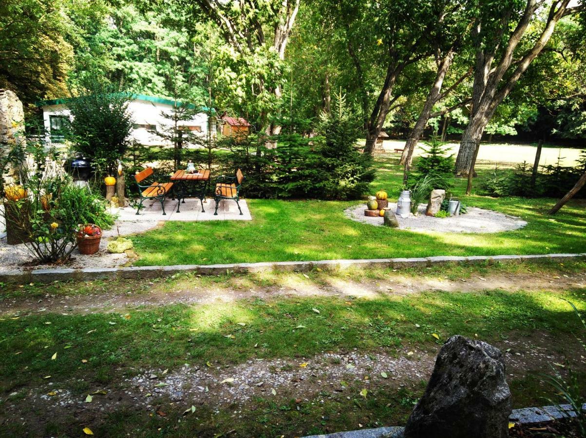 Ferienhaeuschen Gruber Villa Loosdorf Ngoại thất bức ảnh